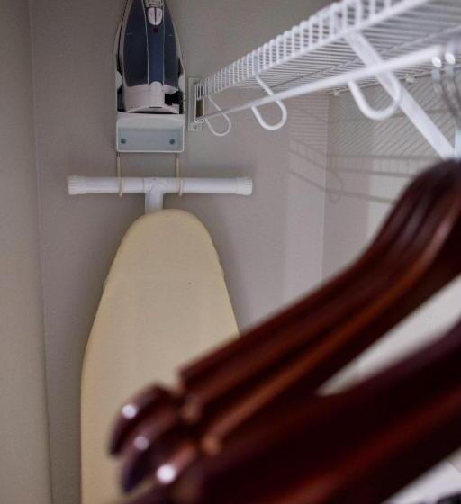 בית מלון כפרי Candlewood Suites Harrisonburg, An Ihg