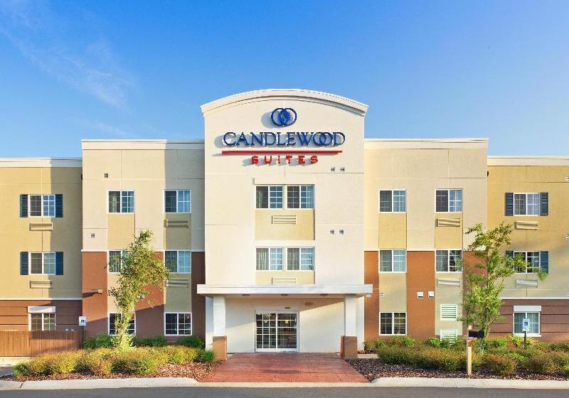 هتل Candlewood Suites Hot Springs, An Ihg