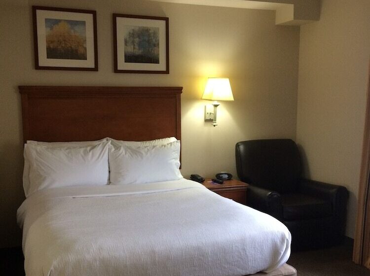 فندق Candlewood Suites Jacksonville, An Ihg