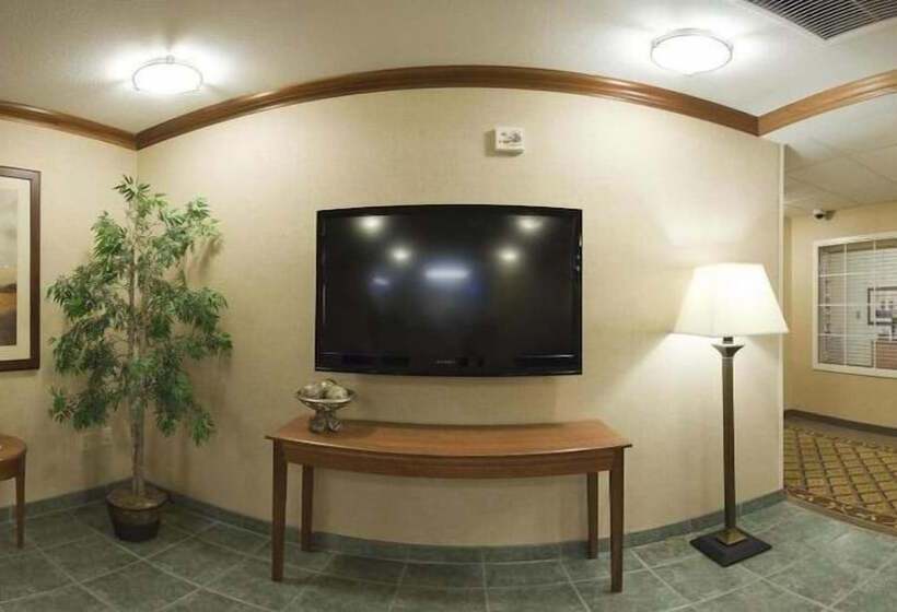 فندق Candlewood Suites Junction City   Ft. Riley, An Ihg