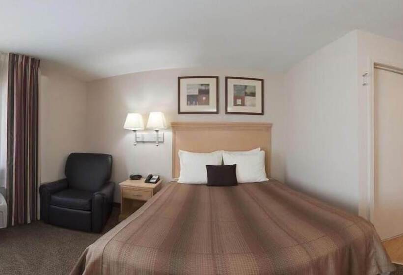 فندق Candlewood Suites Junction City   Ft. Riley, An Ihg