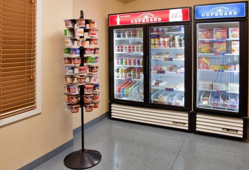 فندق Candlewood Suites Junction City   Ft. Riley, An Ihg