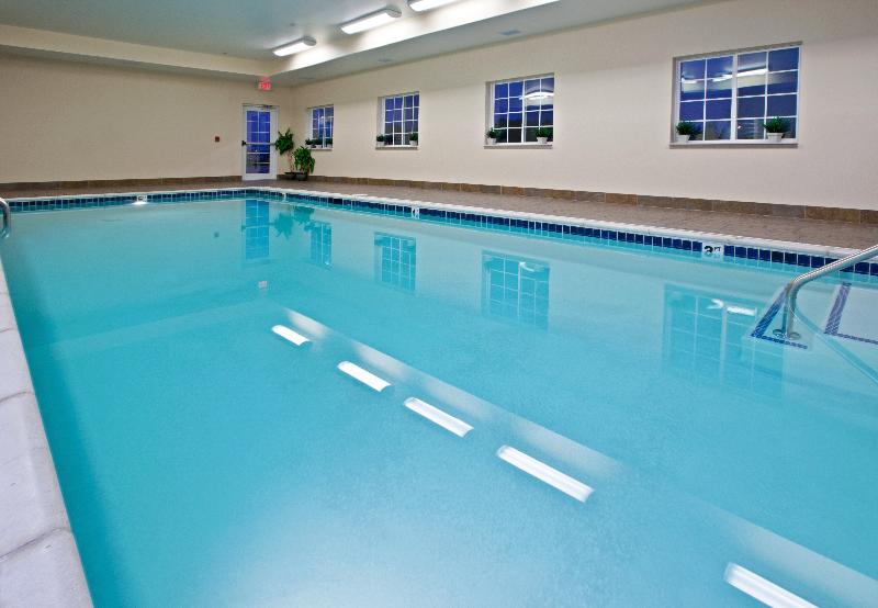 فندق Candlewood Suites Louisville North, An Ihg