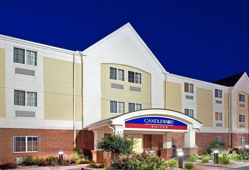 בית מלון כפרי Candlewood Suites Merrillville By Ihg