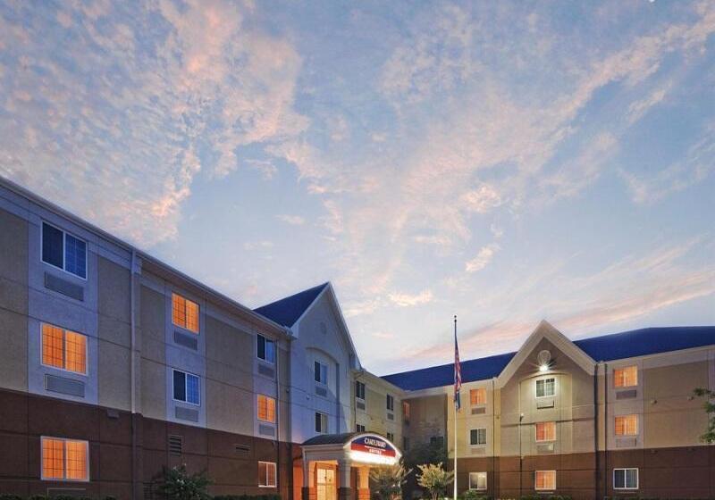 فندق Candlewood Suites Owasso, An Ihg
