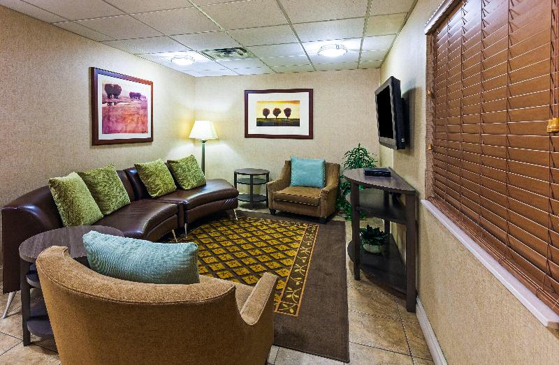 فندق Candlewood Suites Owasso, An Ihg