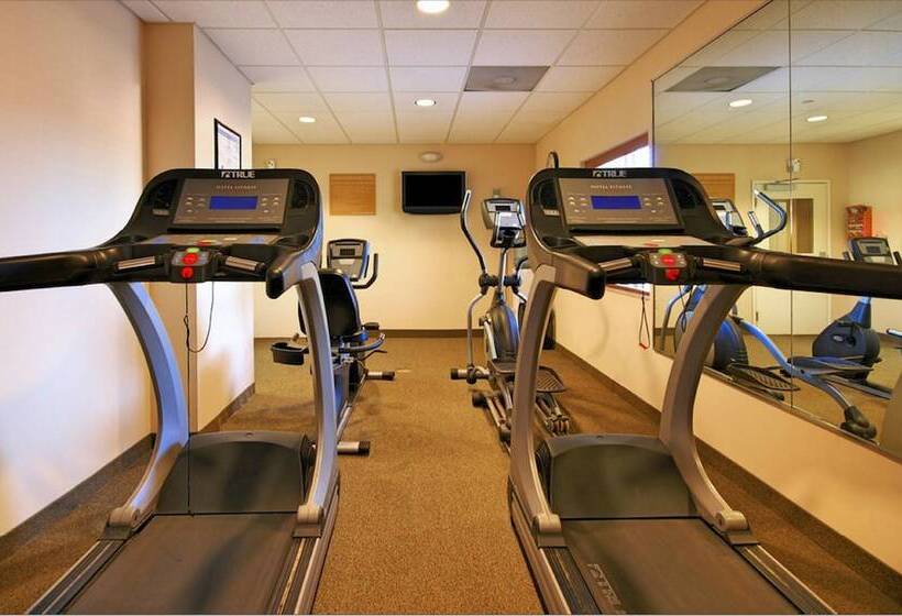 فندق Candlewood Suites Pearl, An Ihg