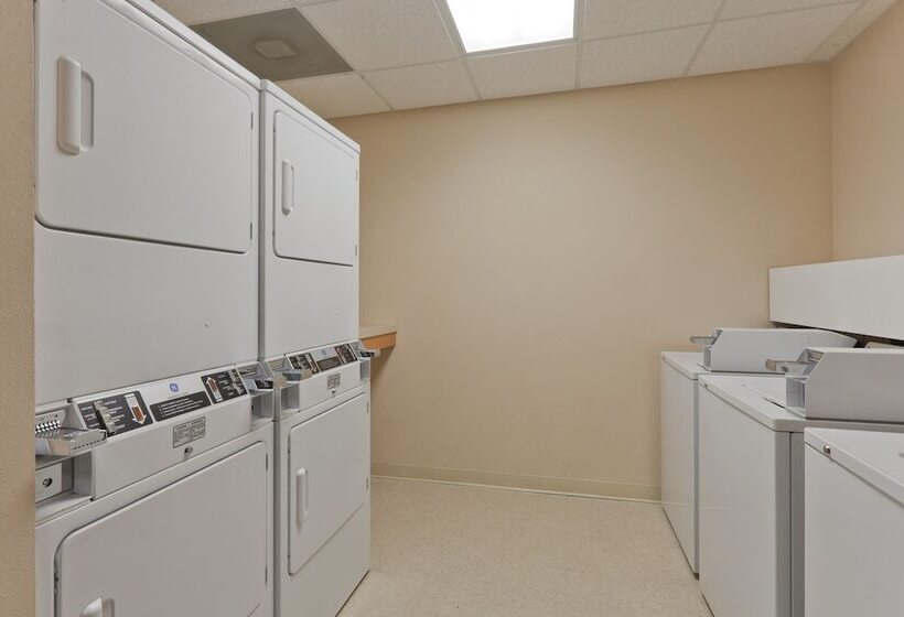 בית מלון כפרי Candlewood Suites Pearl, An Ihg