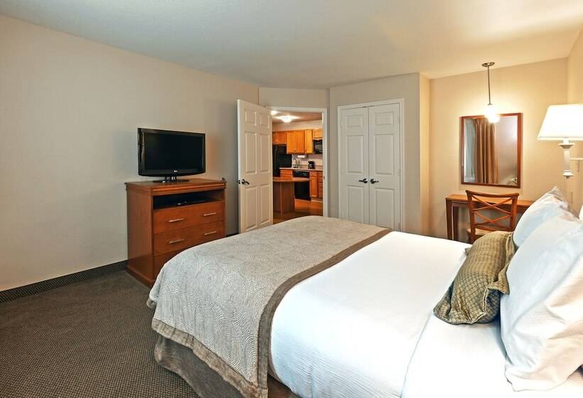فندق Candlewood Suites Pearland, An Ihg