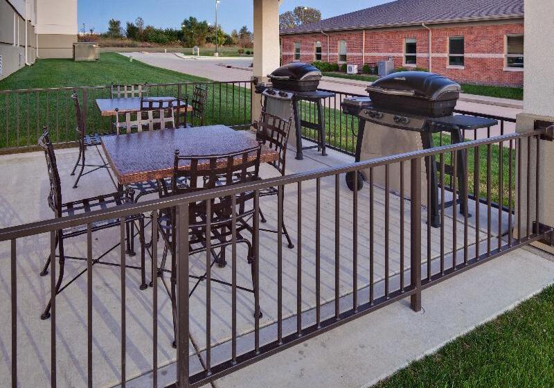 فندق Candlewood Suites   Peoria At Grand Prairie, An Ihg