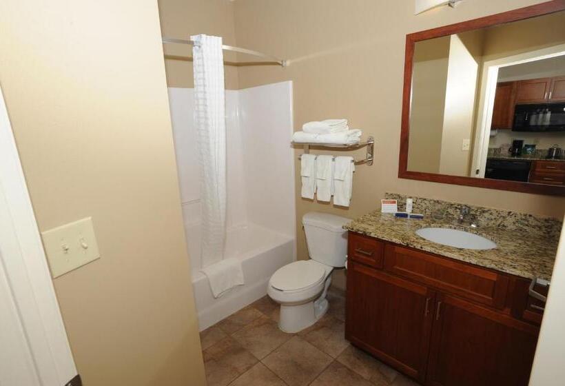 בית מלון כפרי Candlewood Suites Radcliff   Fort Knox, An Ihg