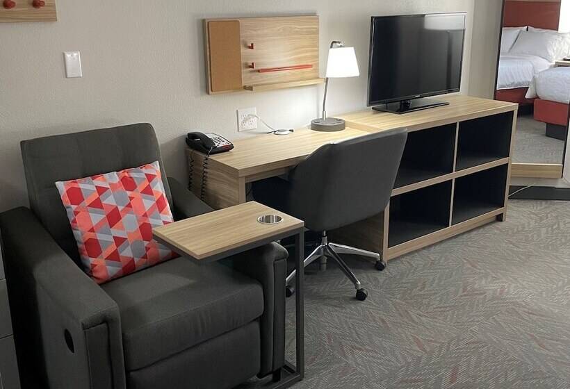 Отель Candlewood Suites Tuscaloosa, An Ihg