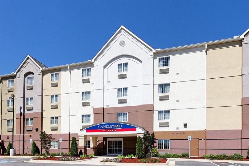 Отель Candlewood Suites Tuscaloosa, An Ihg
