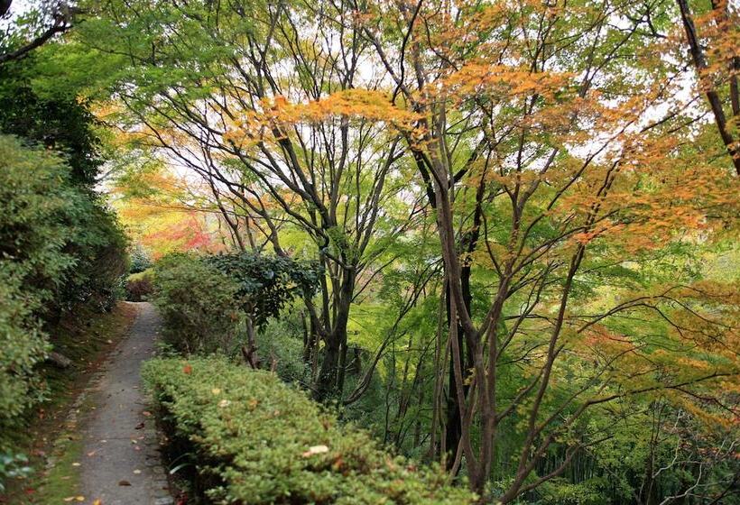 בית מלון כפרי Chikurinin Gunpoen