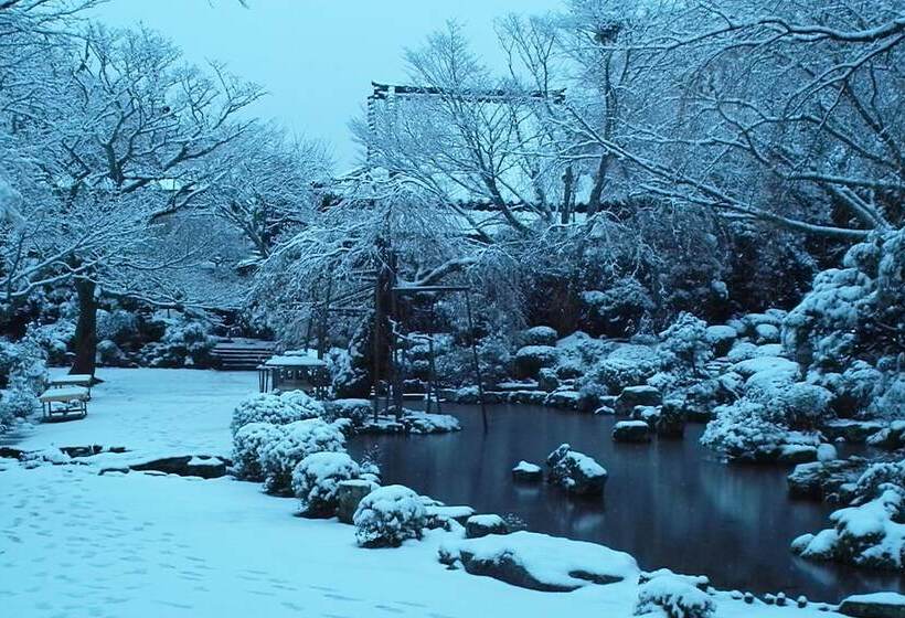 בית מלון כפרי Chikurinin Gunpoen