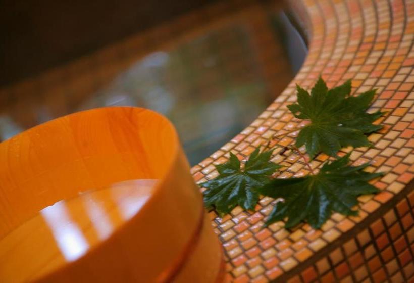 בית מלון כפרי Chuzenji Pension