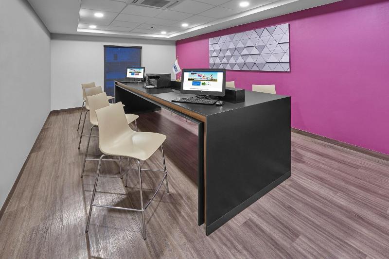 ホテル City Express By Marriott Torreon