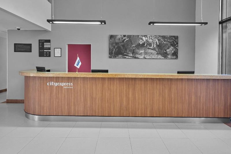 ホテル City Express By Marriott Torreon