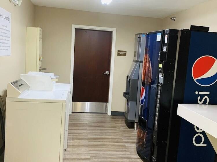 Отель Comfort Inn & Suites Conway