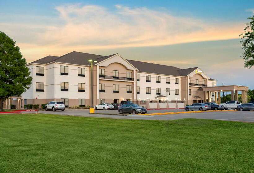 فندق Comfort Suites La Porte