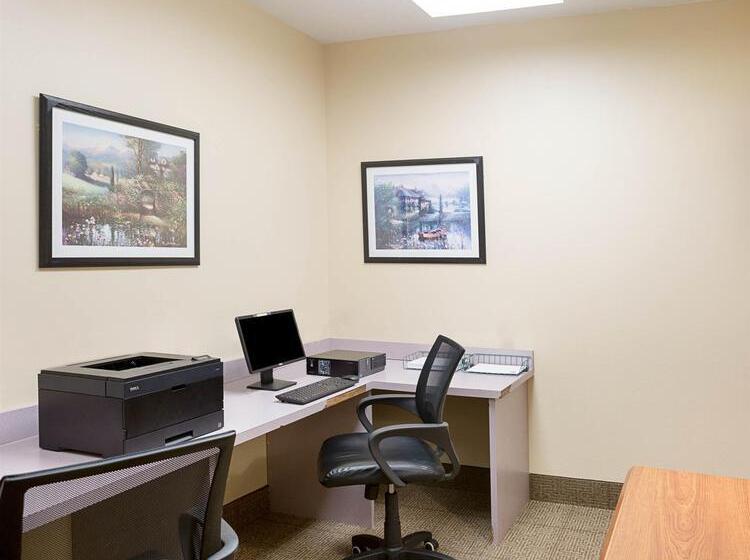 فندق Comfort Suites La Porte