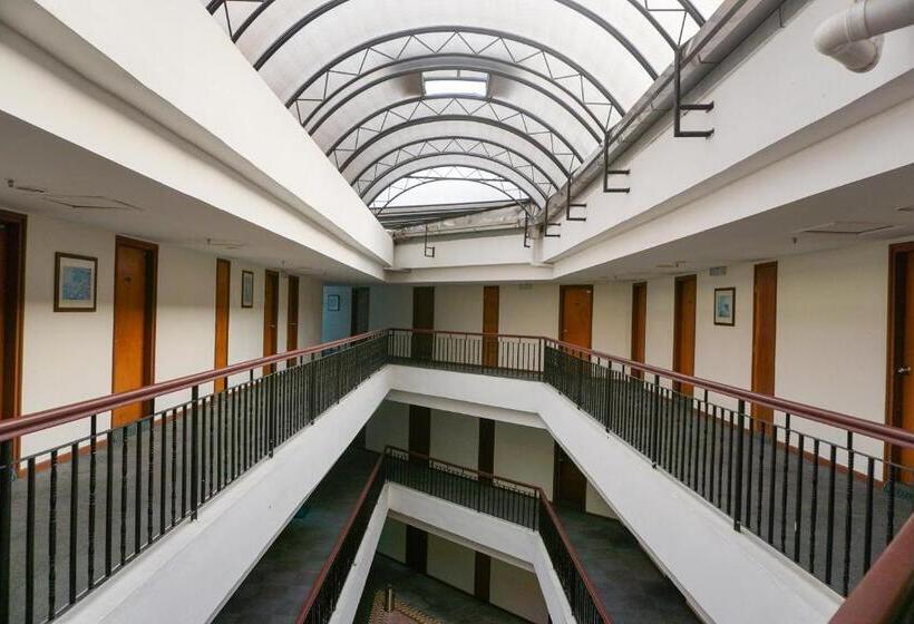 ホテル Coral Bay Resort