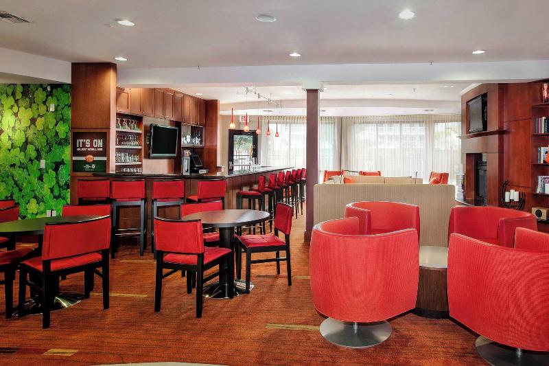 فندق Courtyard By Marriott Corpus Christi
