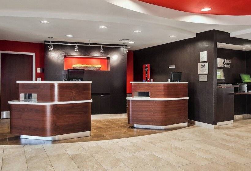 فندق Courtyard By Marriott Corpus Christi