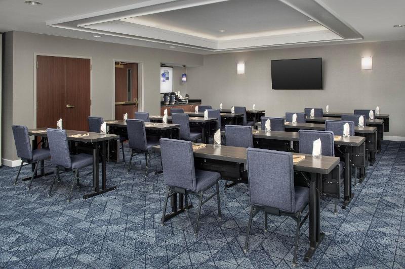 فندق Courtyard By Marriott San Diego Carlsbad