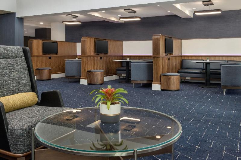 فندق Courtyard By Marriott San Diego Carlsbad