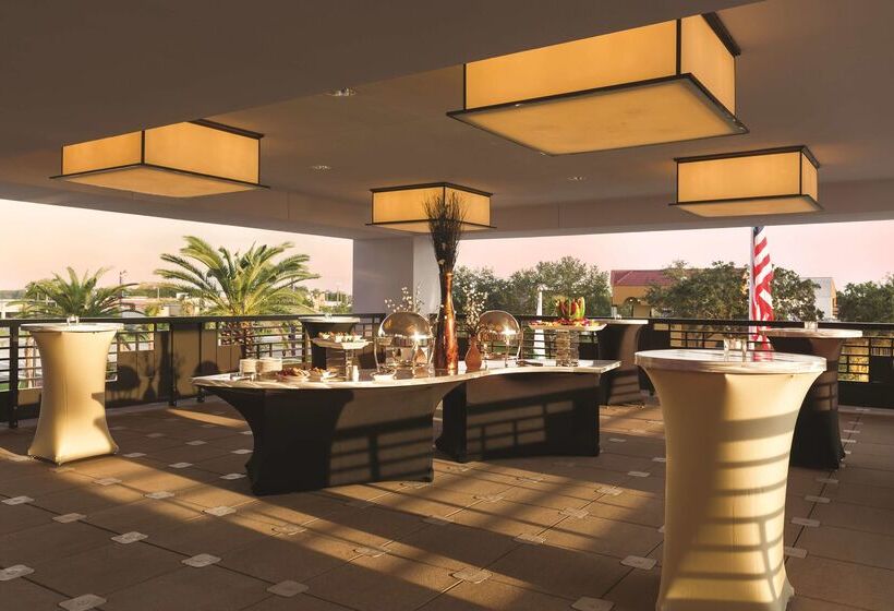 酒店 Embassy Suites By Hilton Orlando Lake Buena Vista South