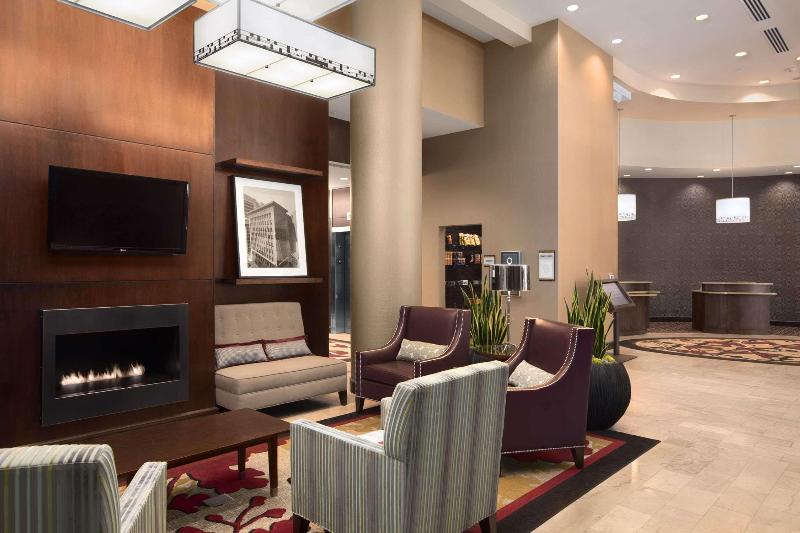 فندق Embassy Suites By Hilton St. Louis Downtown