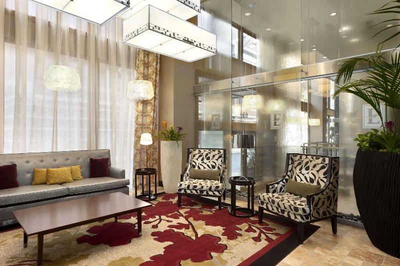 فندق Embassy Suites By Hilton St. Louis Downtown