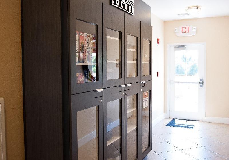 בית מלון כפרי Extended Stay America Suites  Lawton  Fort Sill