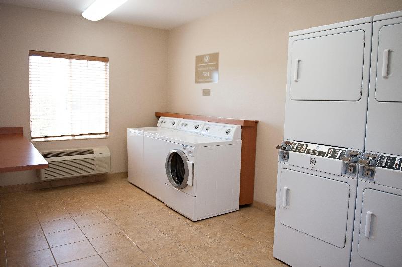 בית מלון כפרי Extended Stay America Suites  Lawton  Fort Sill