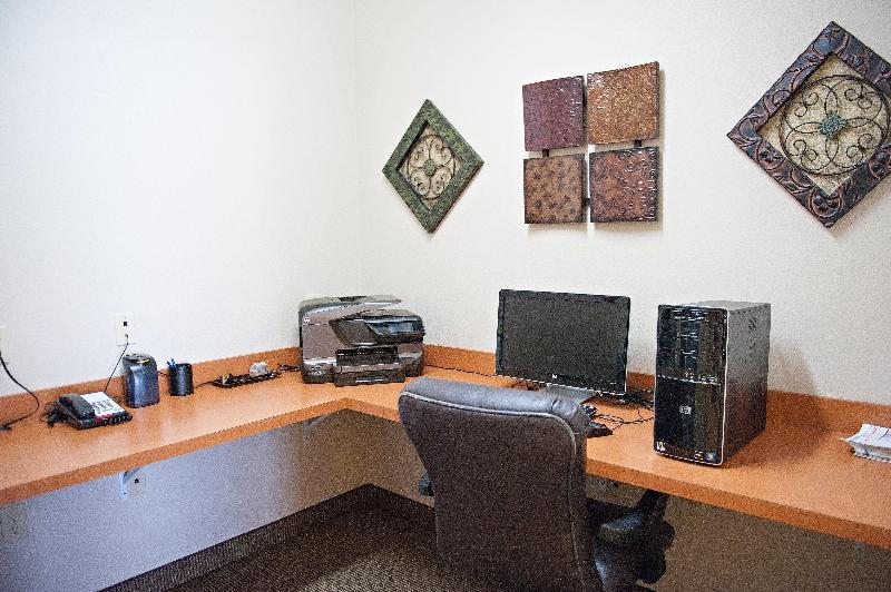 בית מלון כפרי Extended Stay America Suites  Lawton  Fort Sill