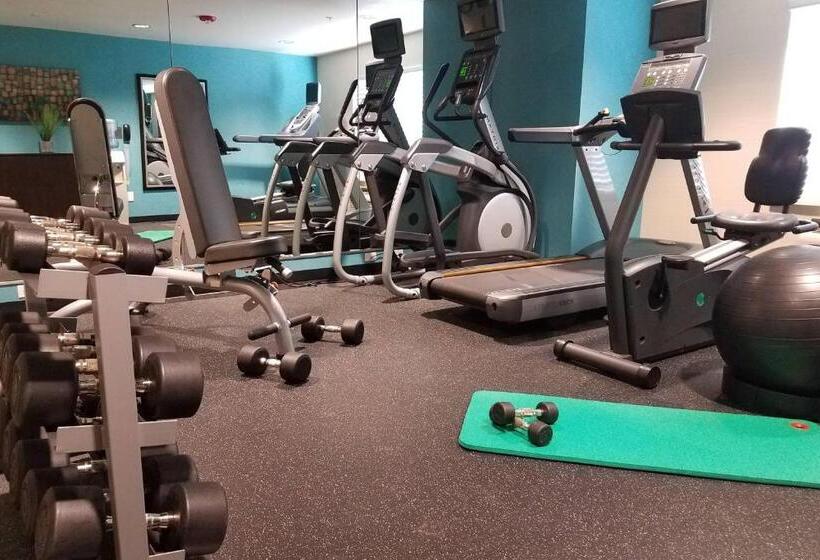 בית מלון כפרי Fairfield Inn Boise Airport