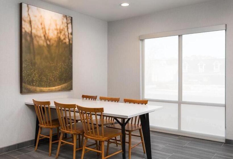 هتل Fairfield Inn & Suites By Marriott Chattanooga South East Ridge