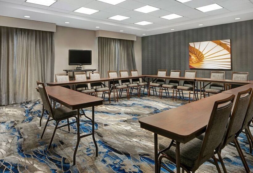 هتل Fairfield Inn And Suites Carlsbad