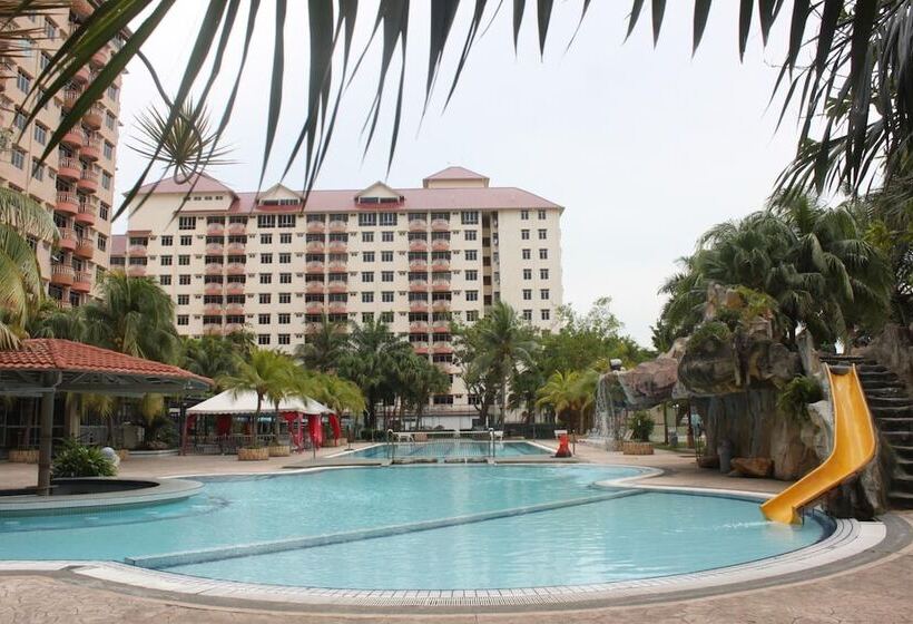 هتل Glory Beach Resort