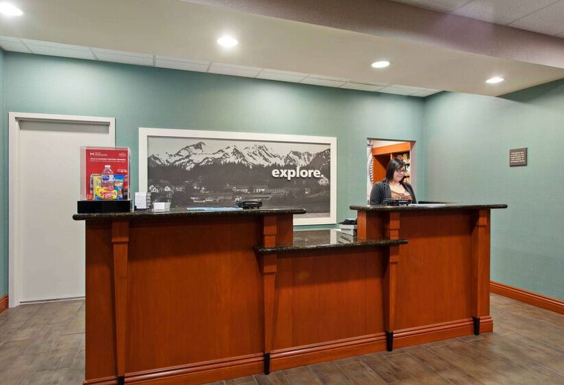 هتل Hampton Inn & Suites Clovisairport North