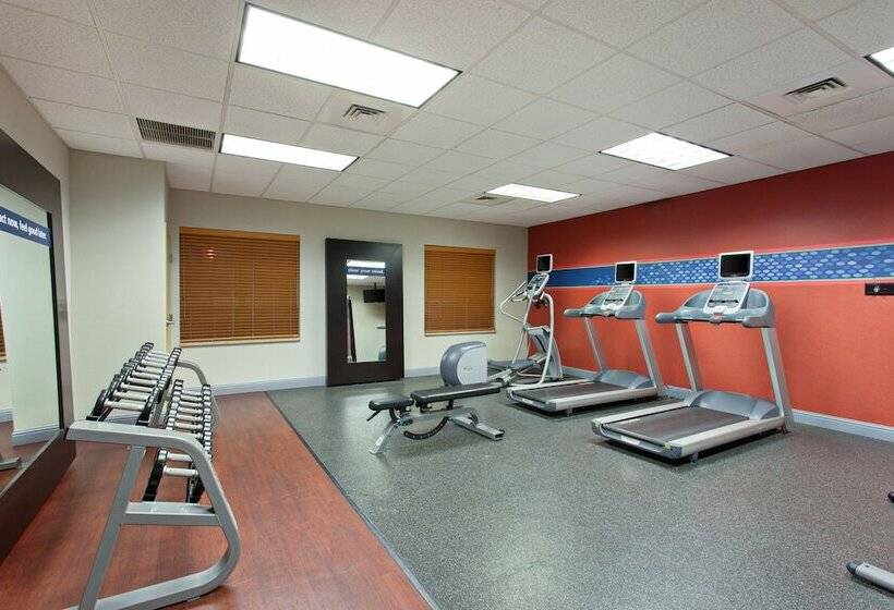 酒店 Hampton Inn & Suites Clovisairport North