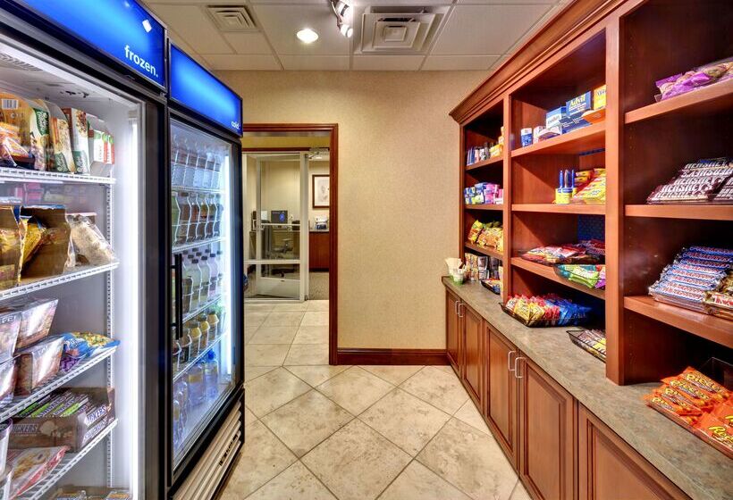 酒店 Hampton Inn & Suites Reno