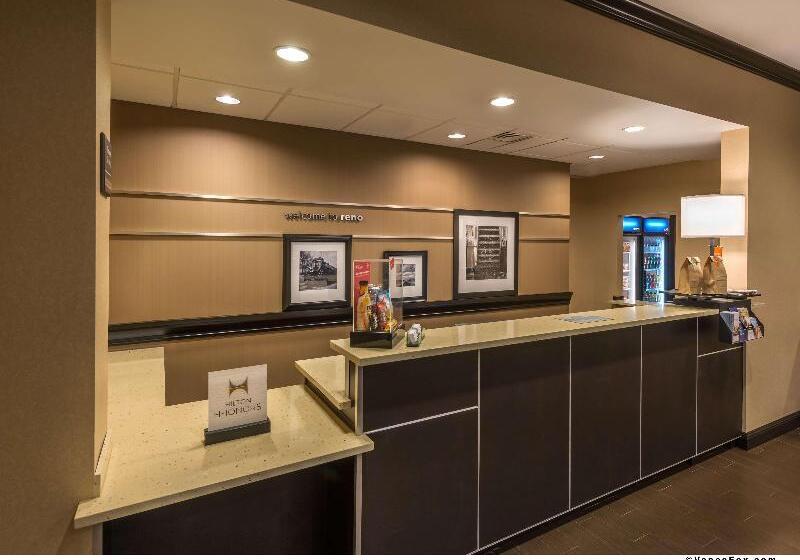 酒店 Hampton Inn & Suites Reno