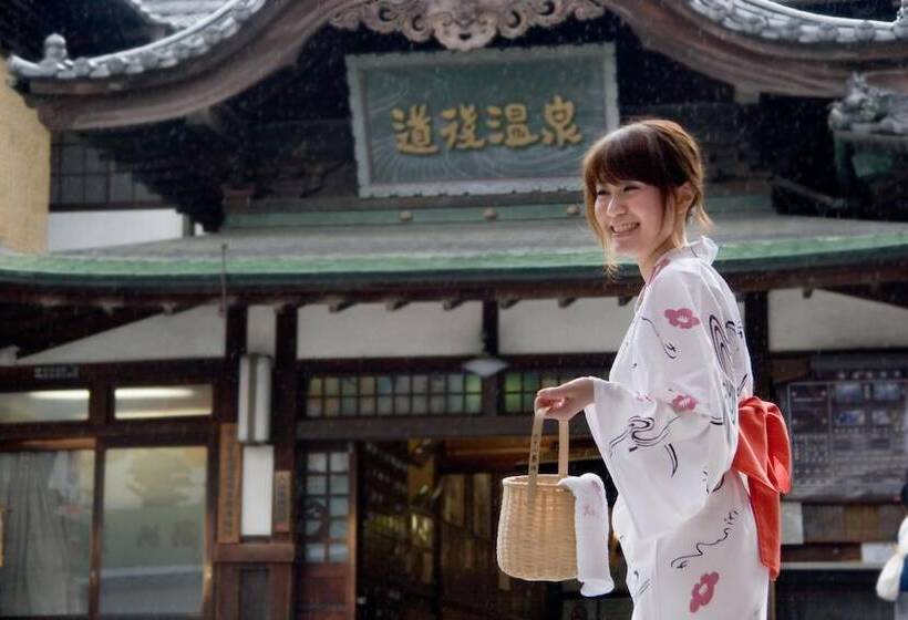 בית מלון כפרי Hanayuzuki