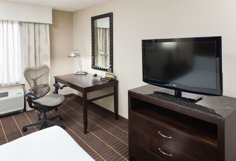 ホテル Hilton Garden Inn El Paso Airport