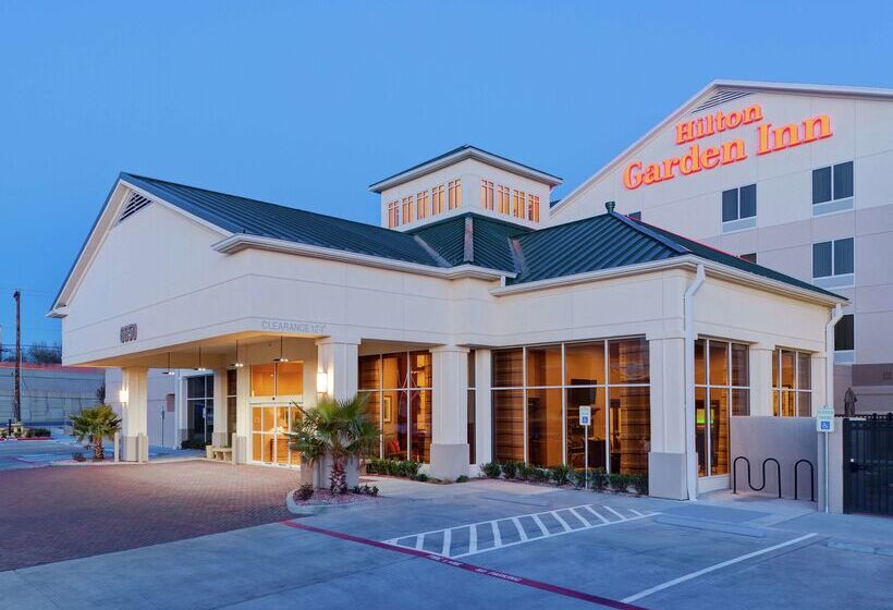 ホテル Hilton Garden Inn El Paso Airport