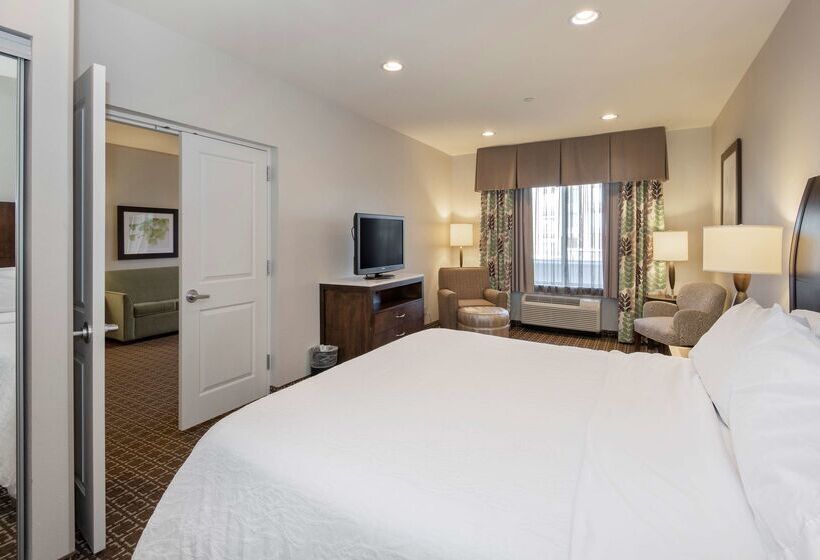 هتل Hilton Garden Inn Raleigh Cary