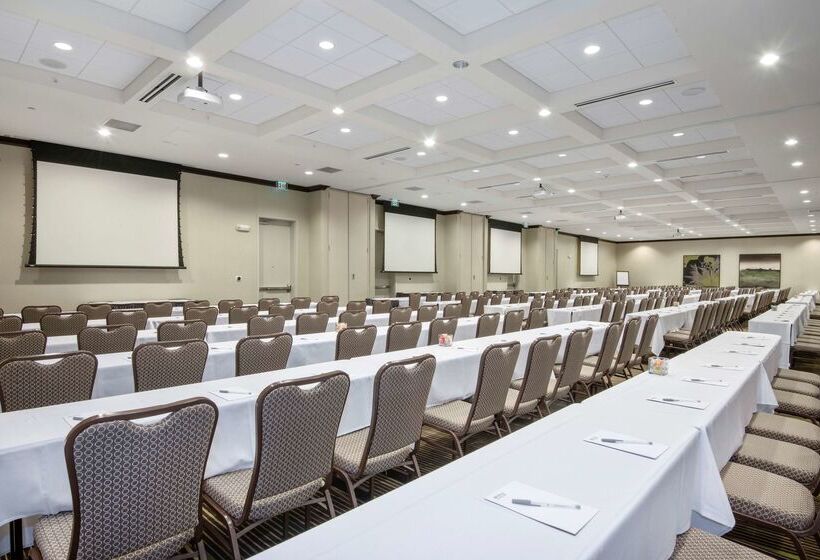 هتل Hilton Garden Inn Raleigh Cary