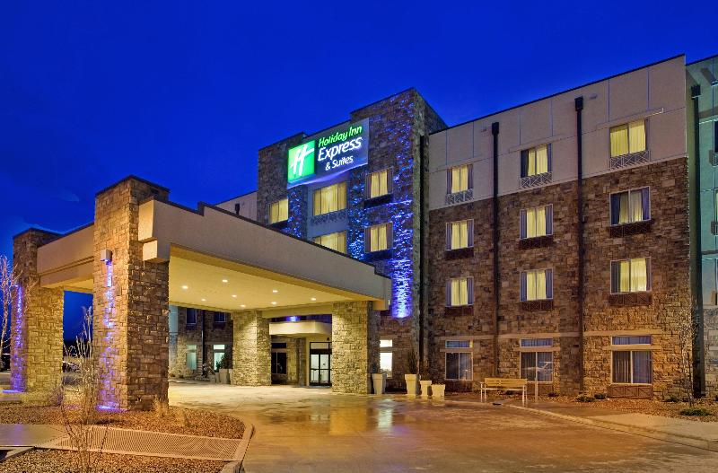 Отель Holiday Inn Express & Suites Gallup East, An Ihg